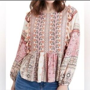 American Eagle Floral Tassel Long Sleeve